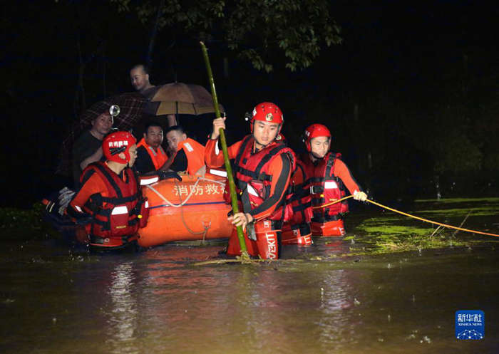 福建龙岩暴雨抗灾救灾一线直击